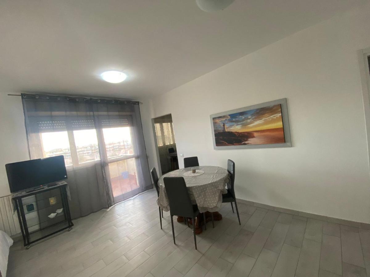 Grande, Vista Mare A 2 Passi Dalla Spiaggia Lido di Ostia Luaran gambar