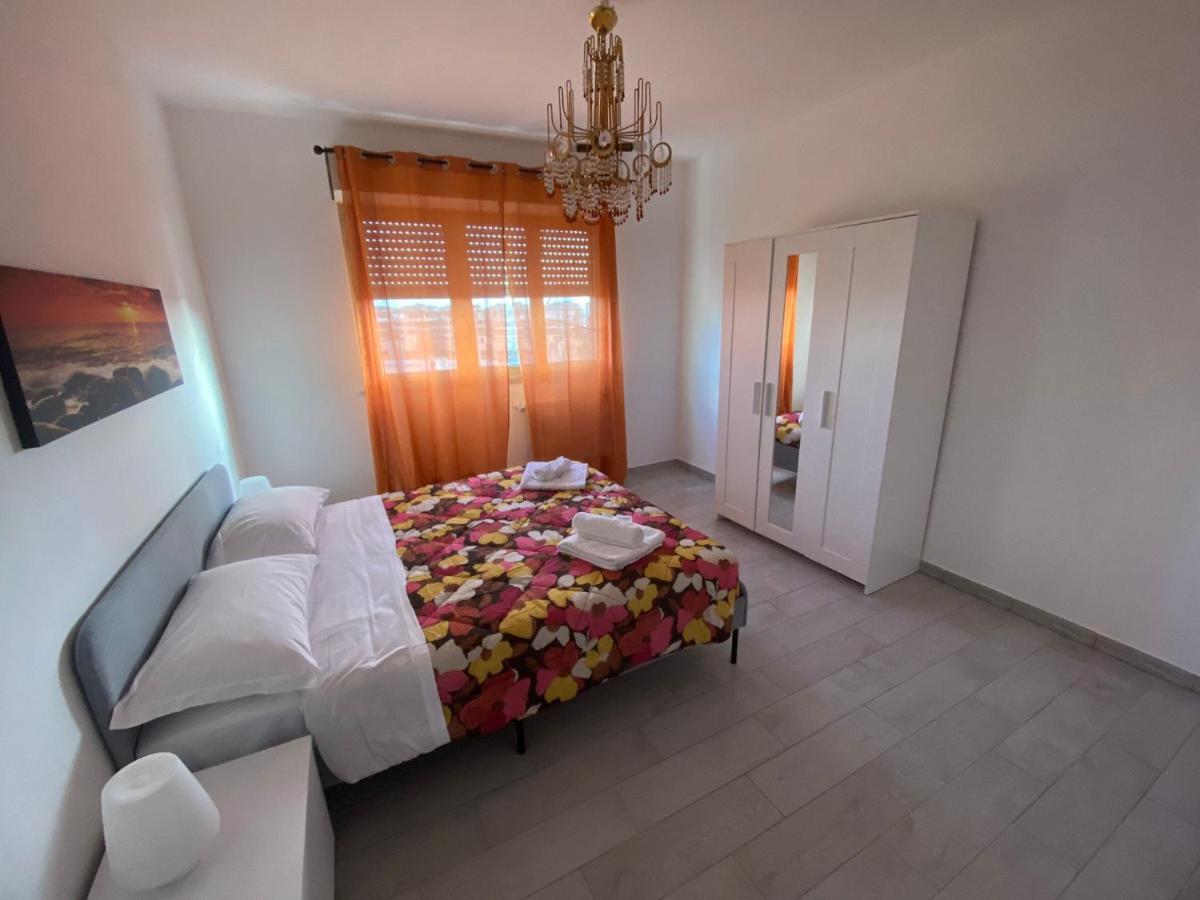 Grande, Vista Mare A 2 Passi Dalla Spiaggia Lido di Ostia Luaran gambar